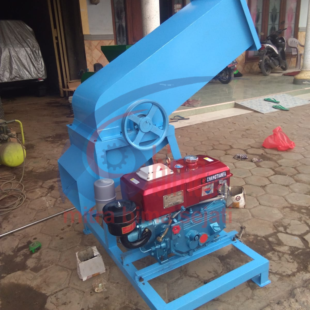 mesin crusher es batu